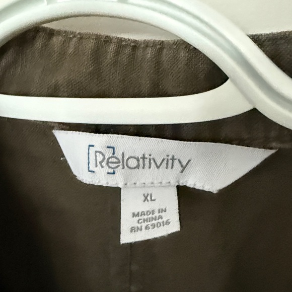 Relativity Green Jacket - Picture 2 of 4